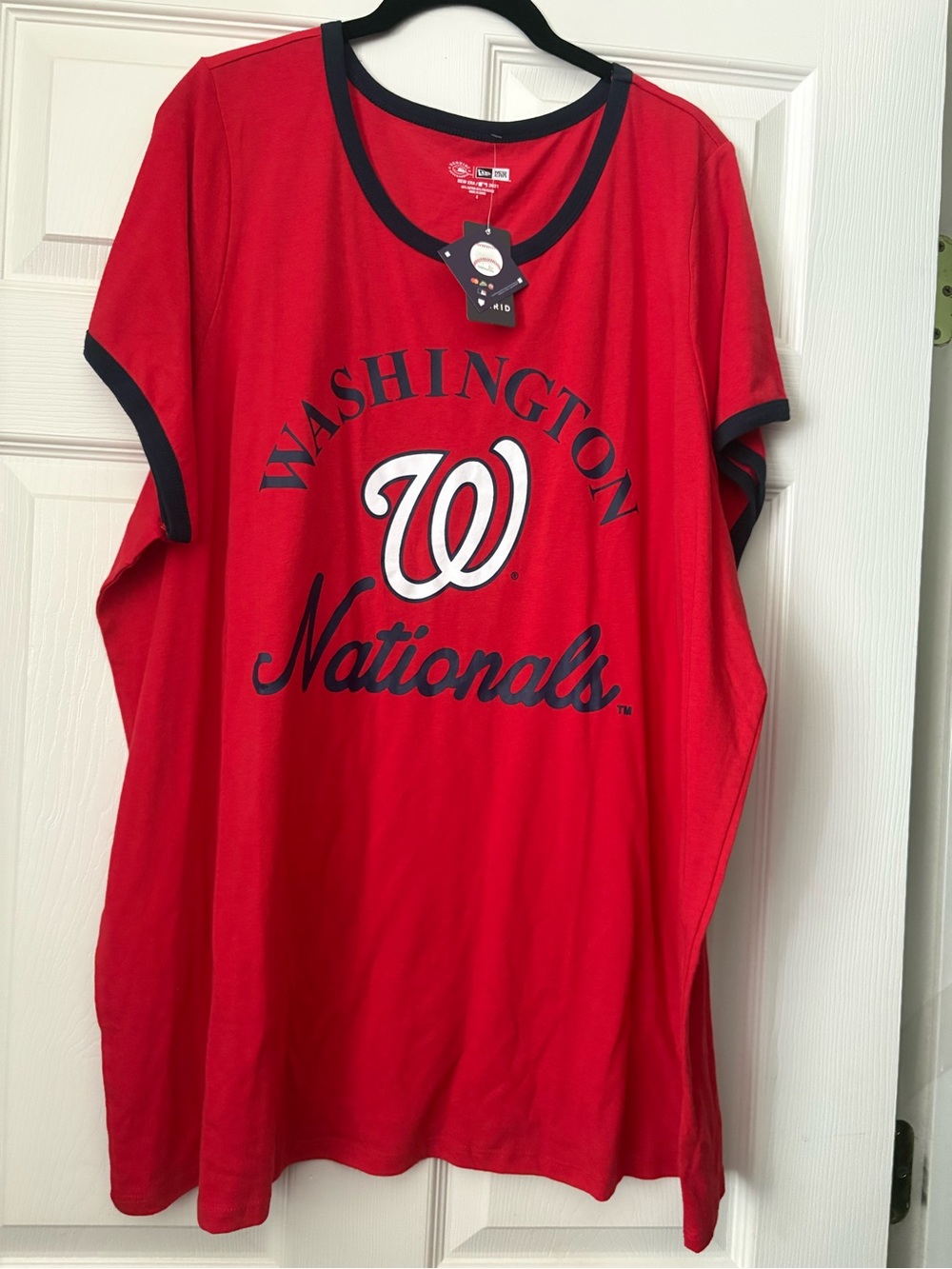 Torrid Red Washington Nationals Tee Sz 4X NWT